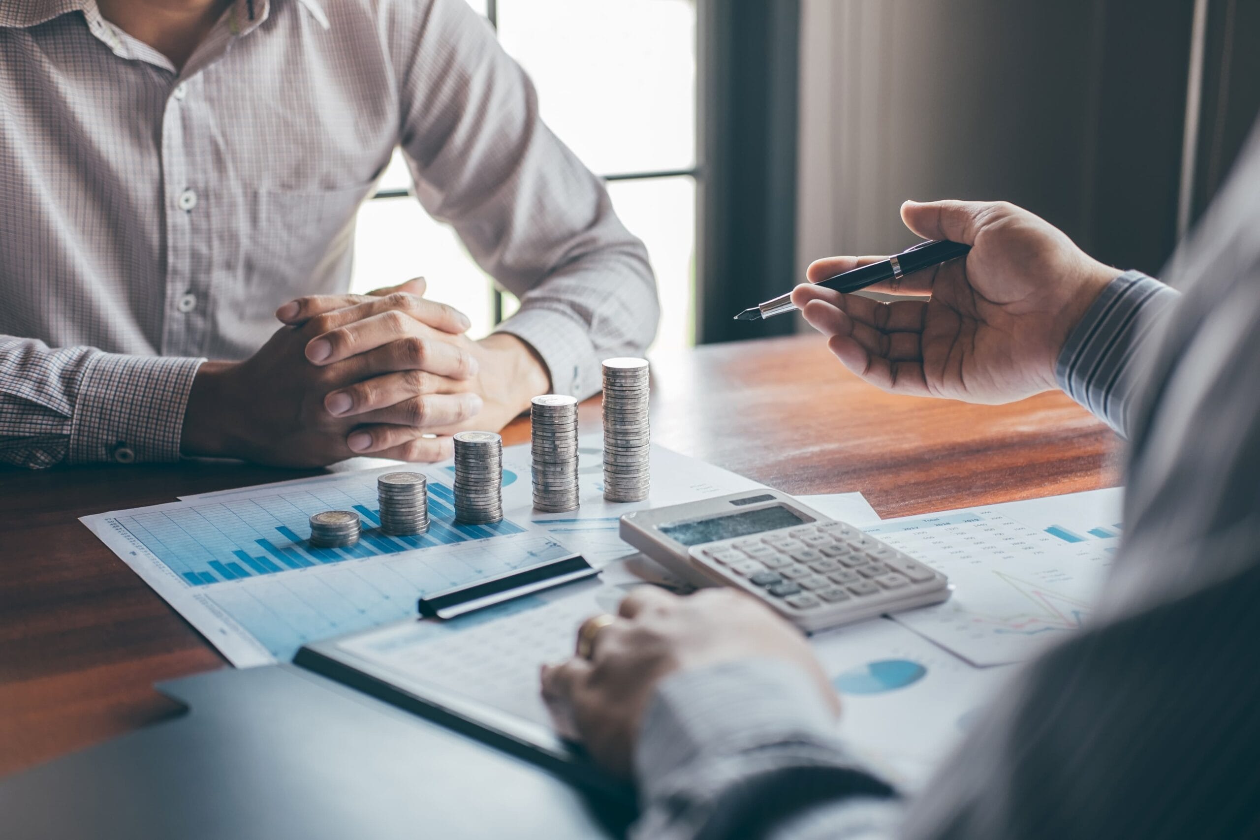 featured image for What is Procure-to-Pay (P2P)? Definition, Process & System Integration